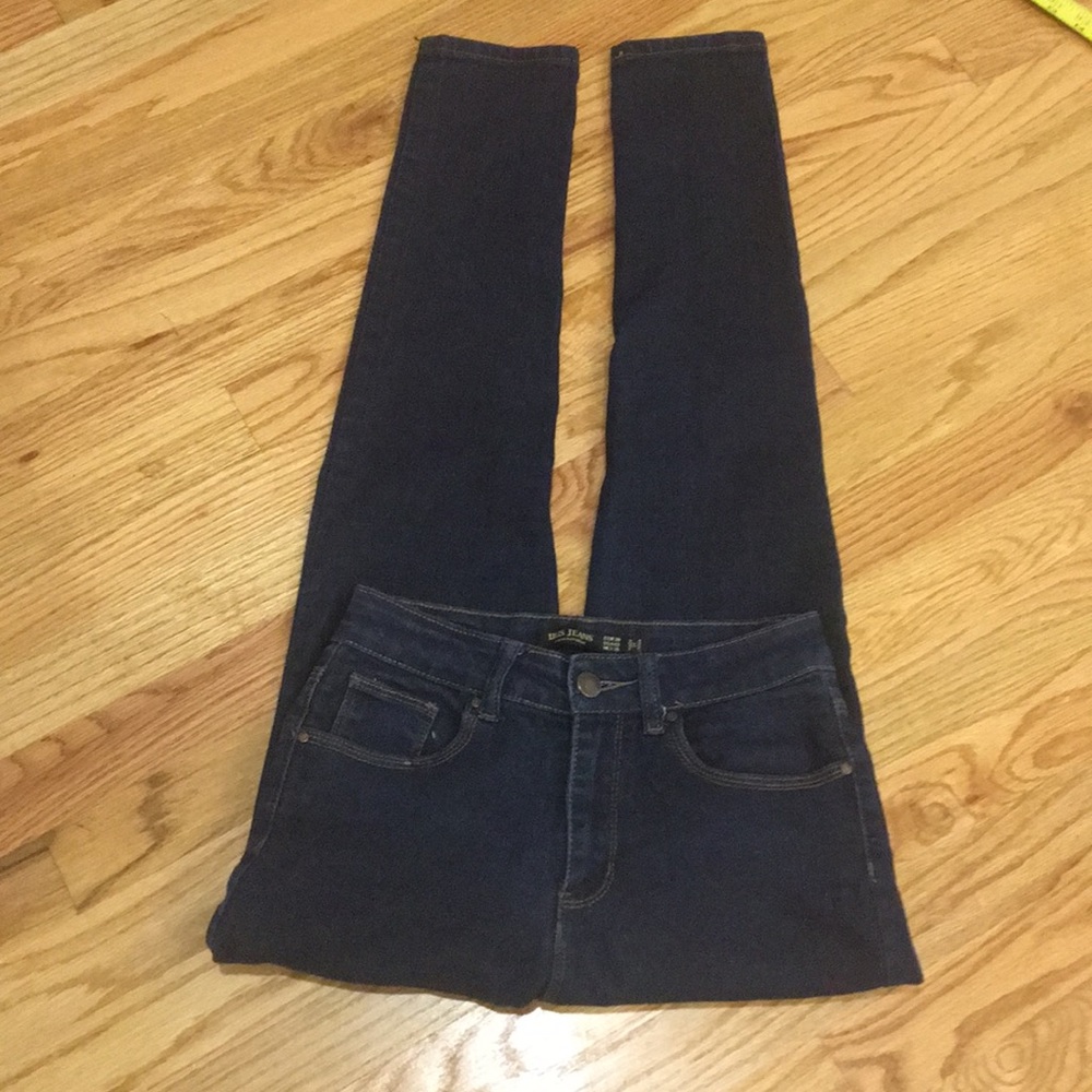New without tags Iris jeans